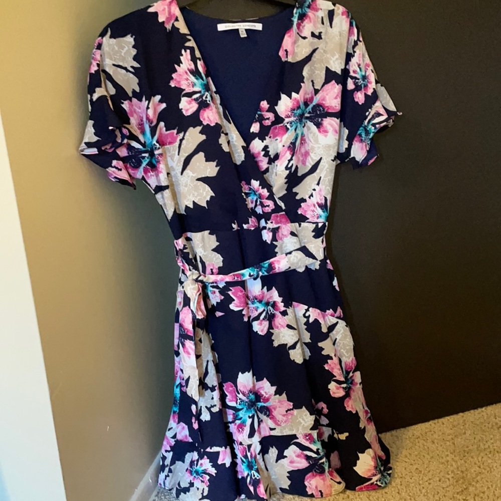 Size XS Collective Concepts Dress